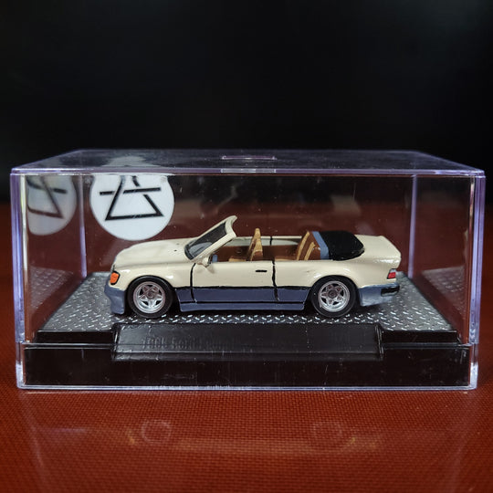 1:64 1996 Mercedes-Benz E36 AMG Cabriolet